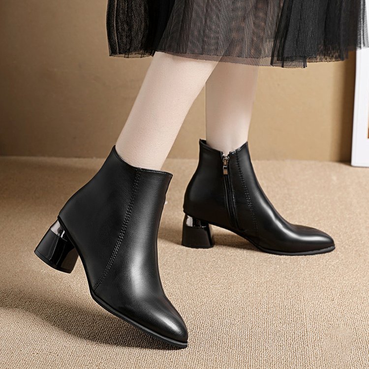 Title 12, Autumn And Winter Short Boots Female Chunky Hee...