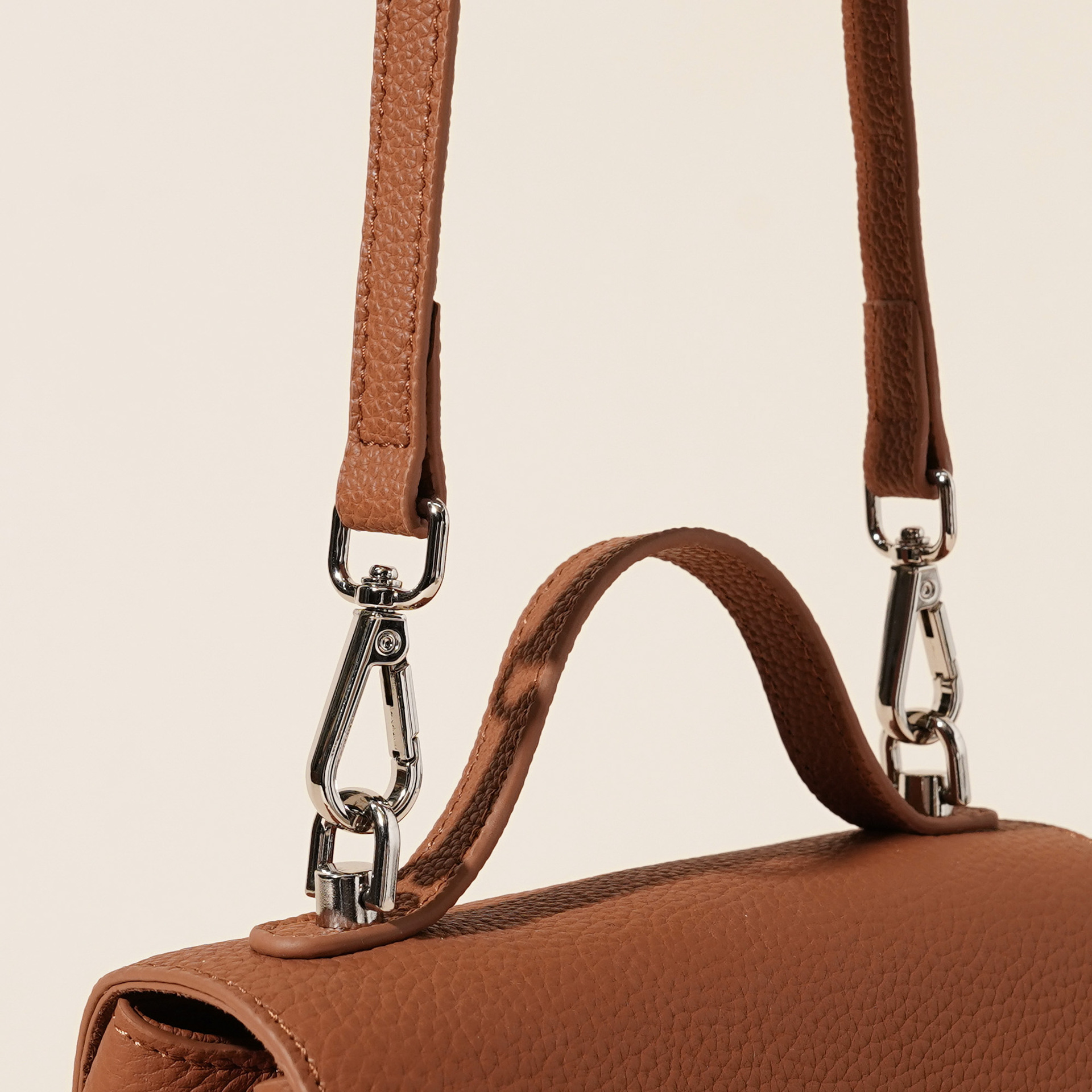 Buy Women's Clothing Online | Buy Trending Dresses for Women