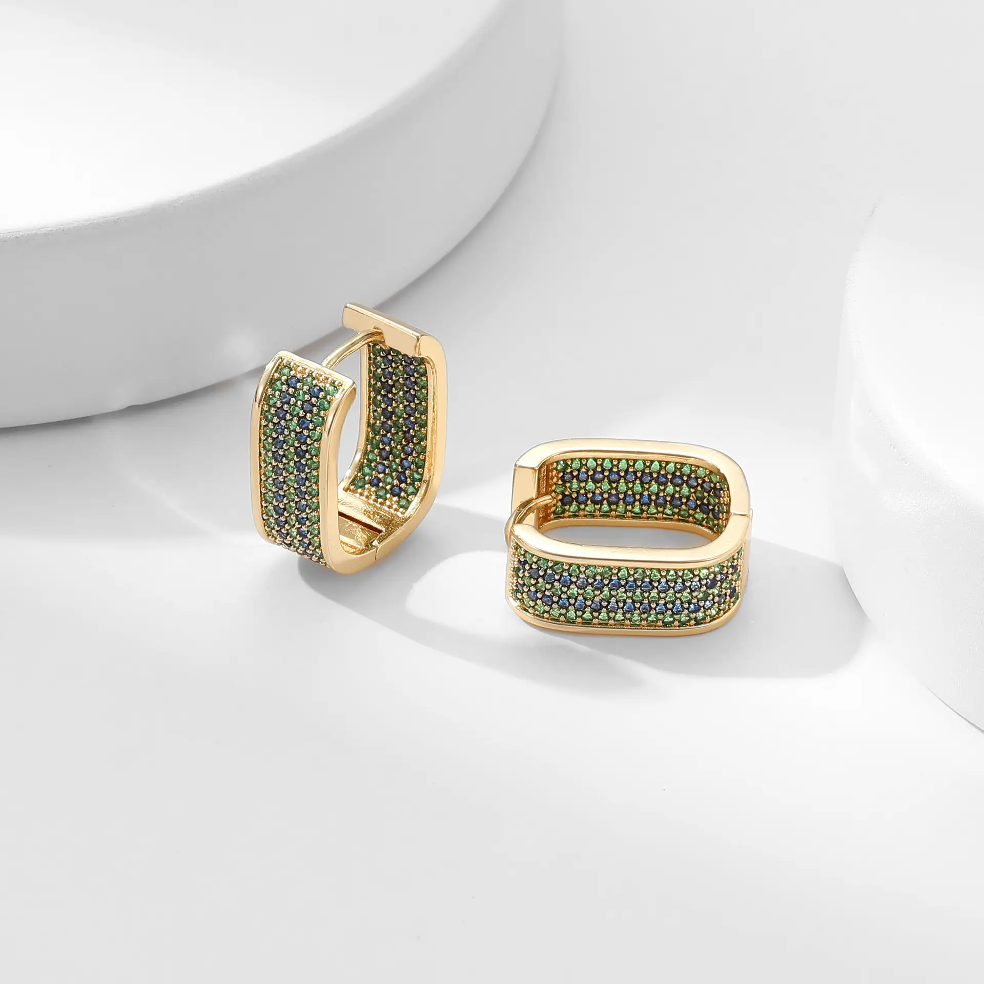 European And American High-grade Micro-inlaid Diamond Ear Clip Earrings