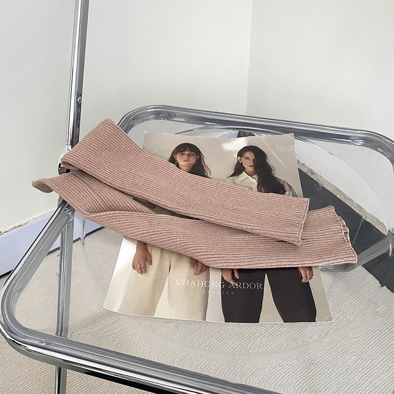 Knitted Wool Gloves and Oversleeves, picture 7 of 10