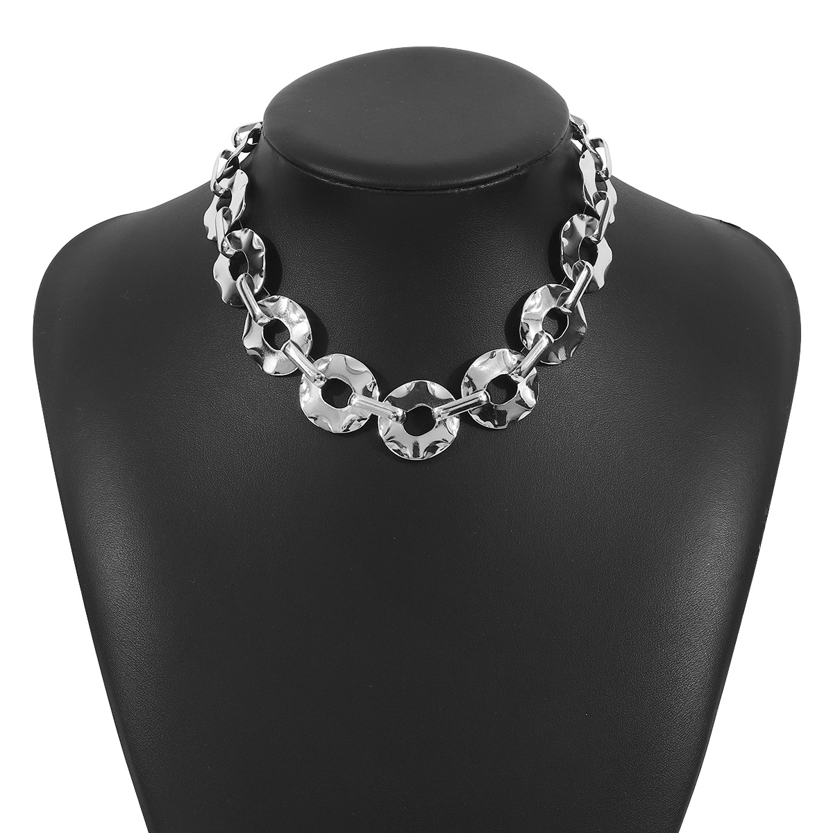 Design Resin Pendant Necklace Vintage Chain