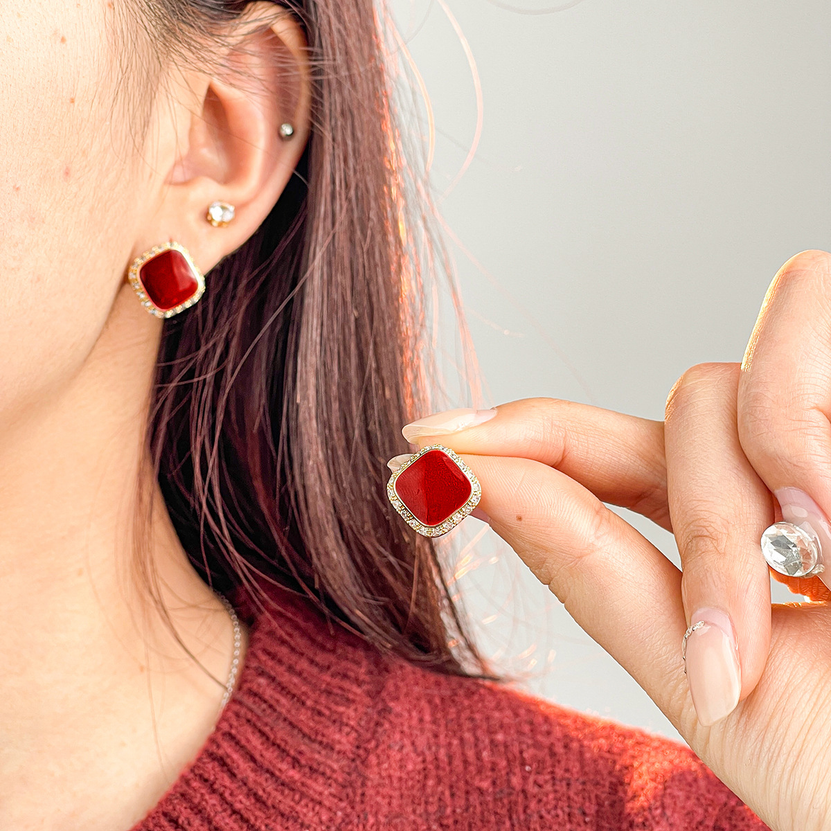 Retro Red Plate Temperament Inlaid Square Simple And Stylish Earrings