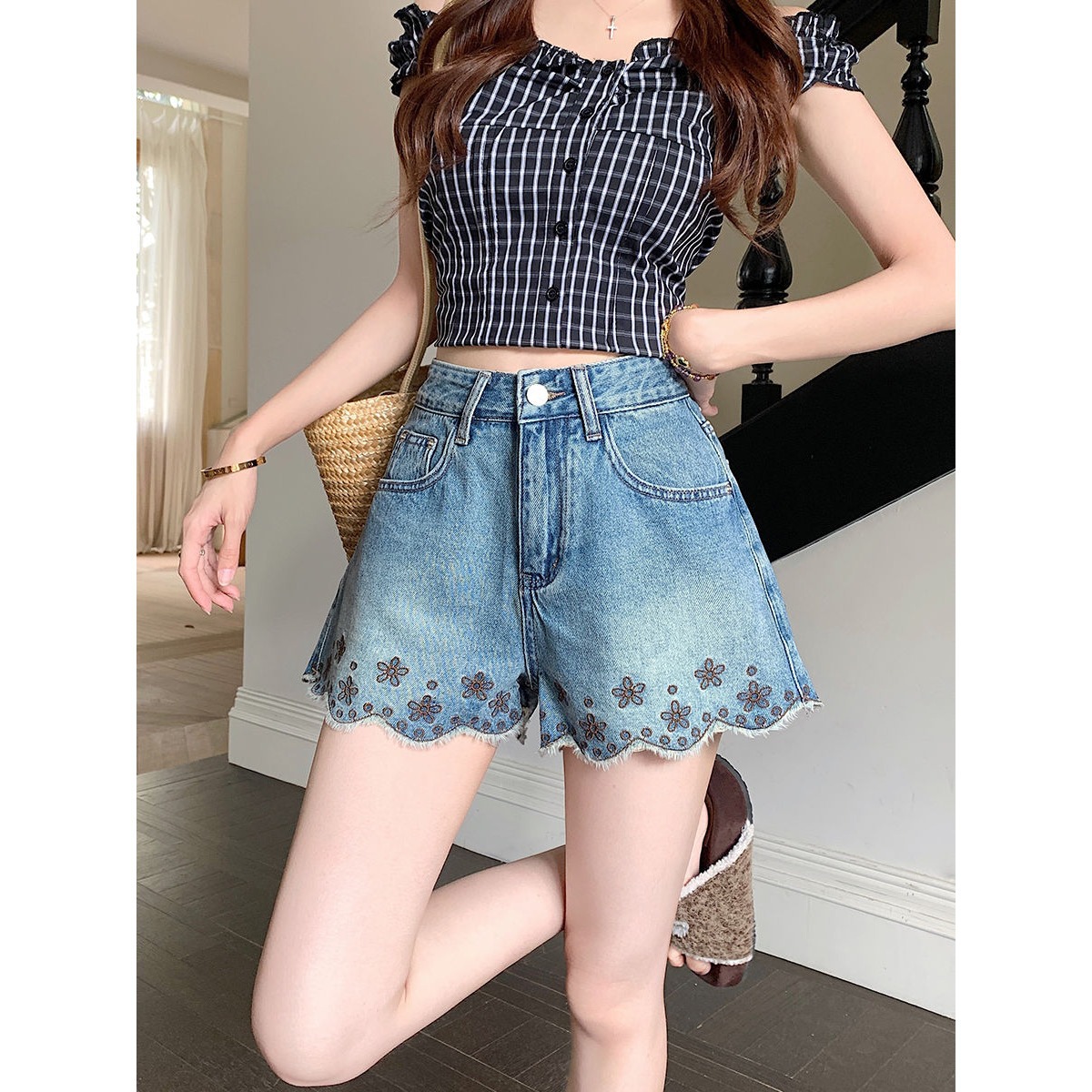 https://cf.cjdropshipping.com/quick/product/fef260cd-562b-43bb-8c95-ba9943615c34.jpg