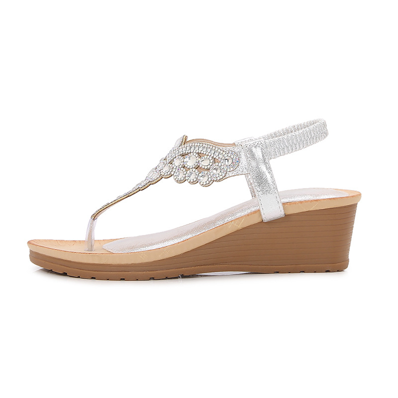 https://cf.cjdropshipping.com/quick/product/ff004d04-0e65-4611-adff-0c6683ce033c.jpg