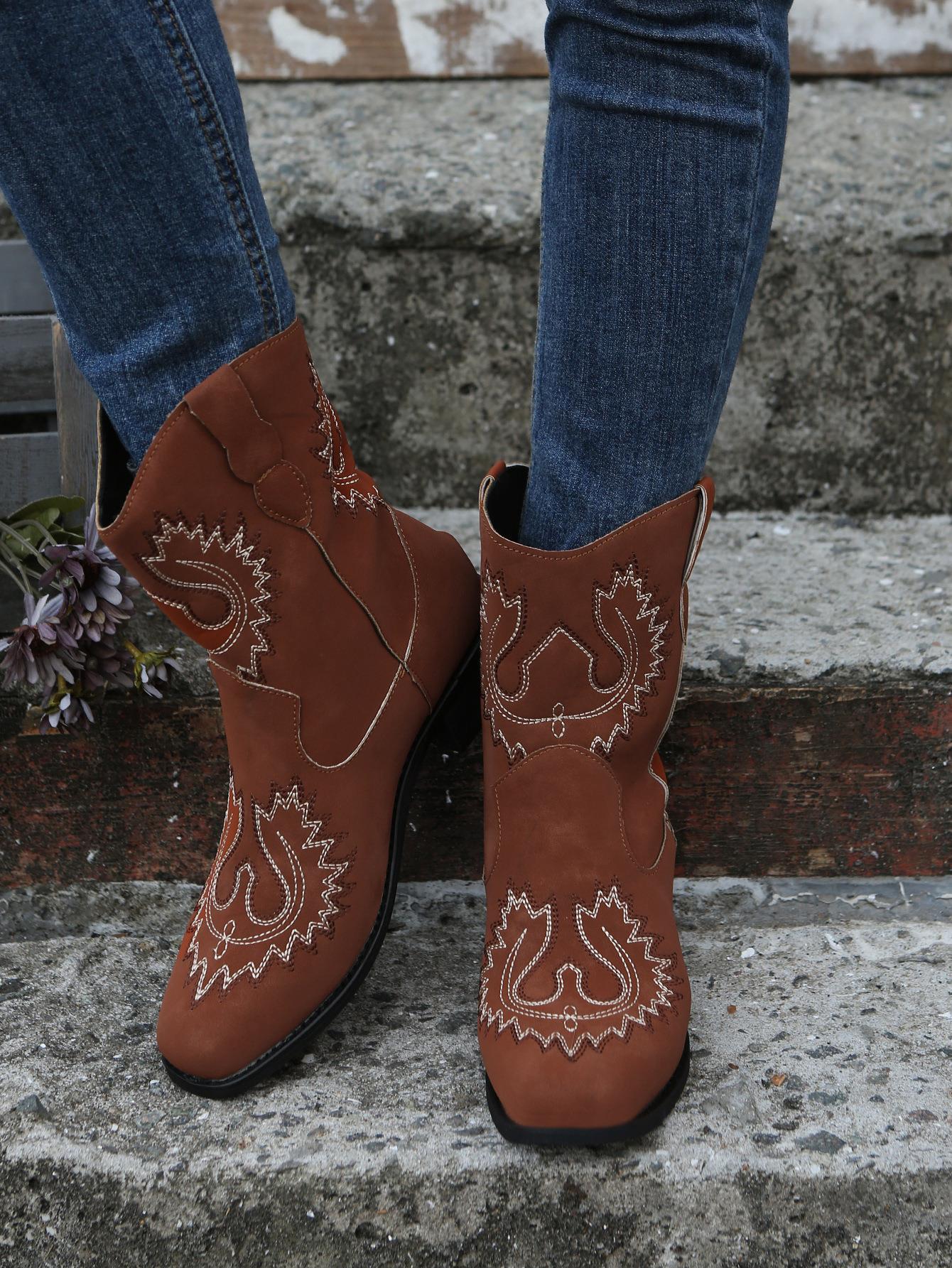 Title 3, Nouvelles Bottines Grandes Broderies Style Ethn...