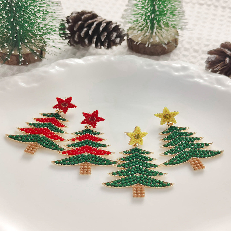 Dripping Oil Red Green Christmas Tree Cartoon Christmas Earrings