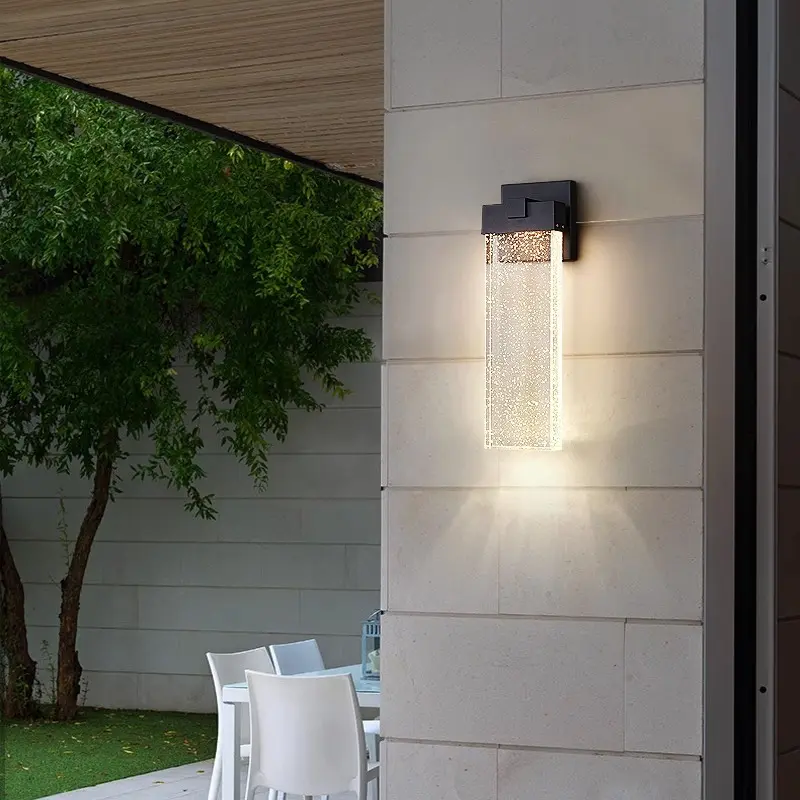 Black Outdoor Simplicity Courtyard LED Wall Lamp