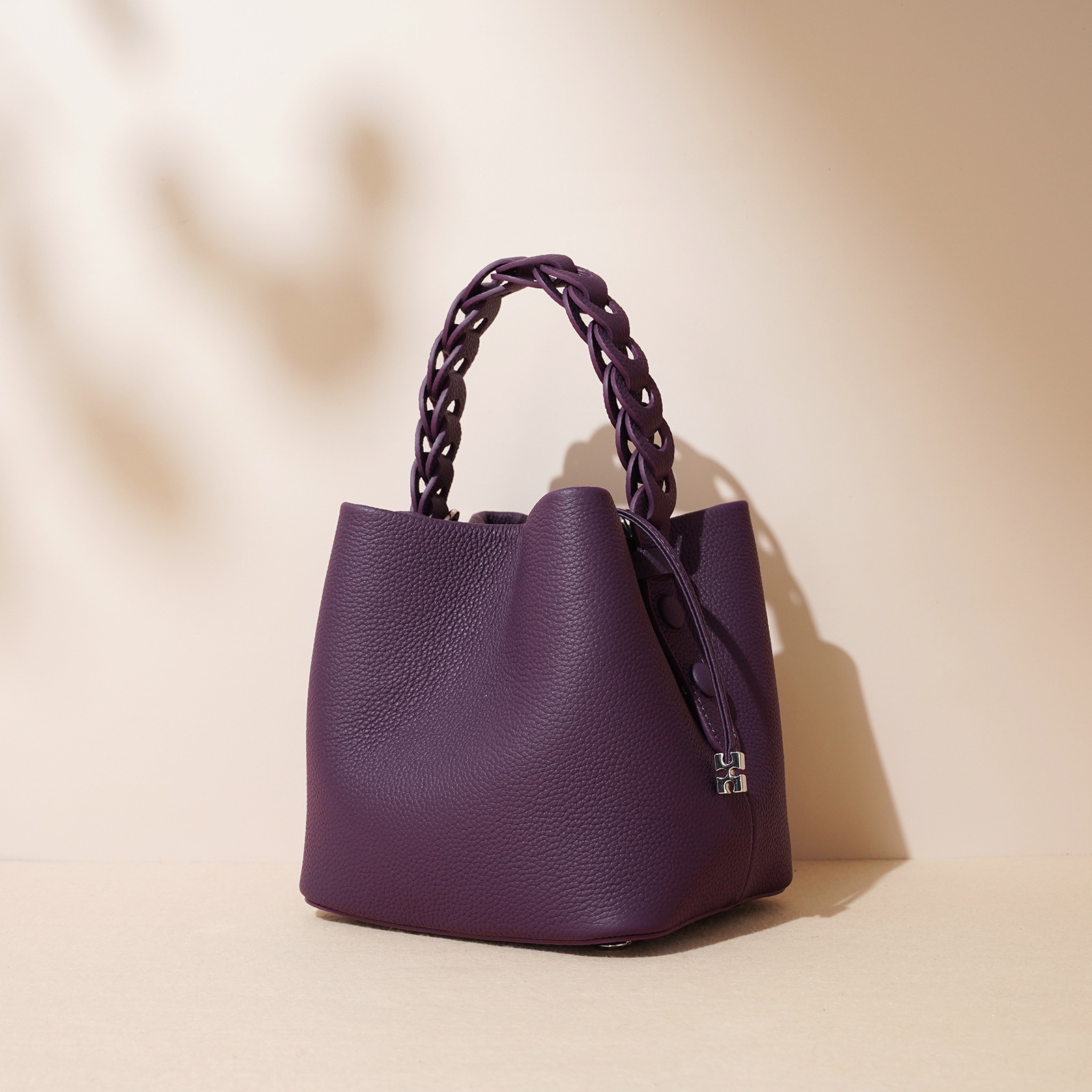 https://cf.cjdropshipping.com/quick/product/ff604d63-31db-43a3-9a79-1bcf471871b1.jpg