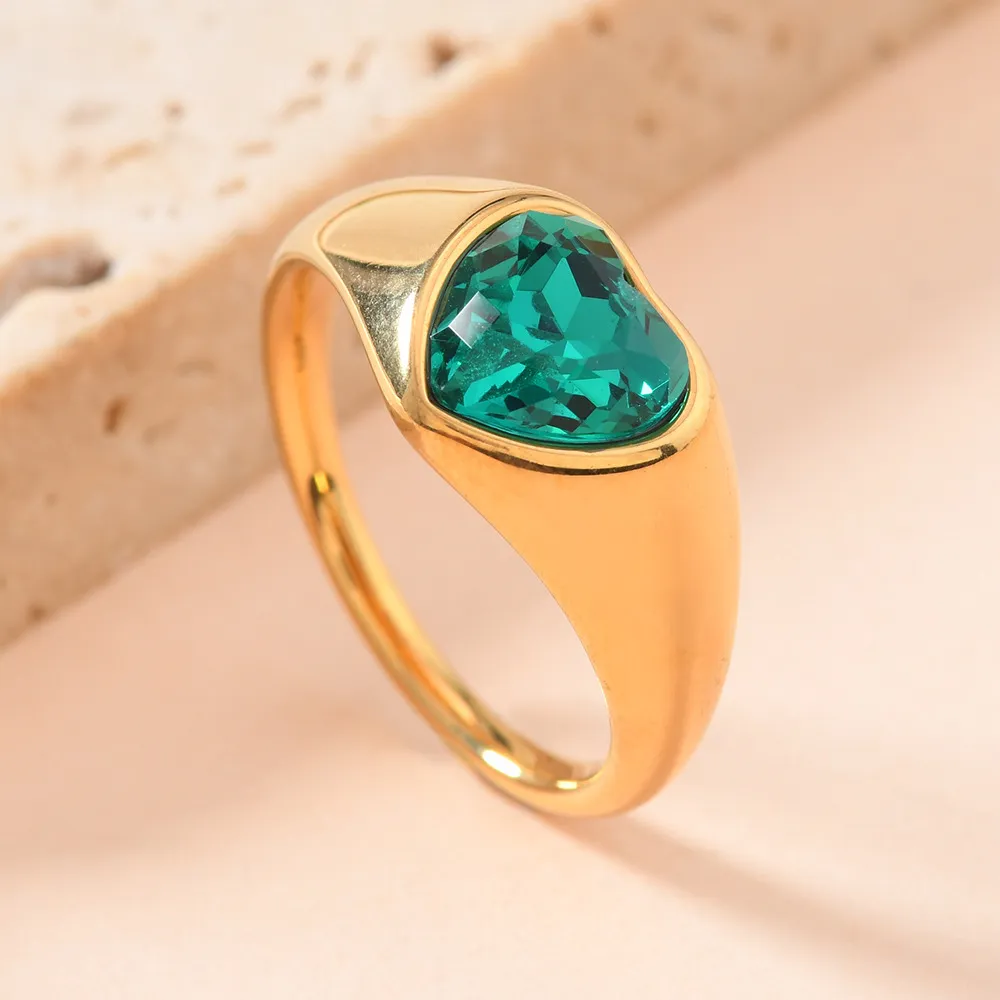 Lady's Fashion Love Couple Rings - Green