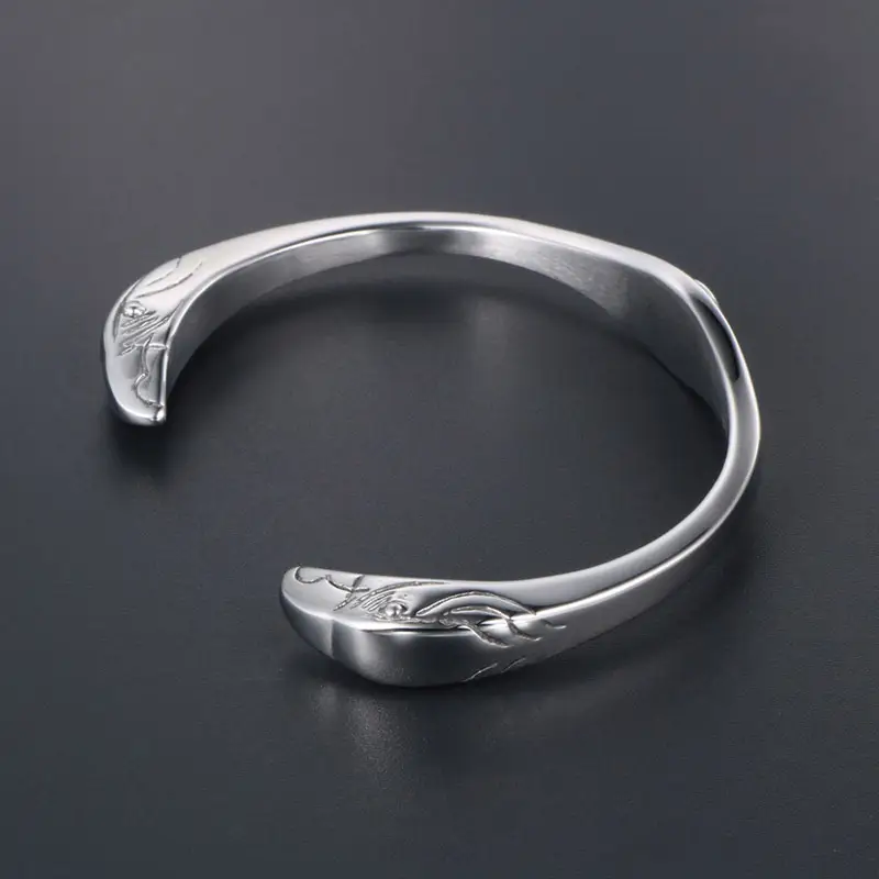 Vintage Flying Bird Gold Eagle Personalized Opening Exquisite Titanium Steel Bracelet
