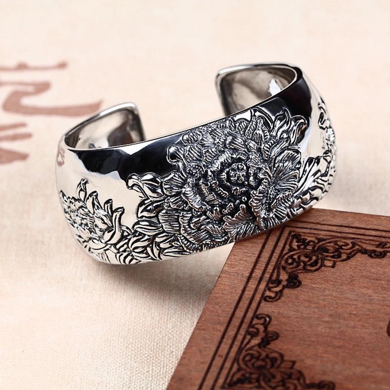 Womens Wide Retro Peony Blossom Wealth And Prosperity Open Bangle