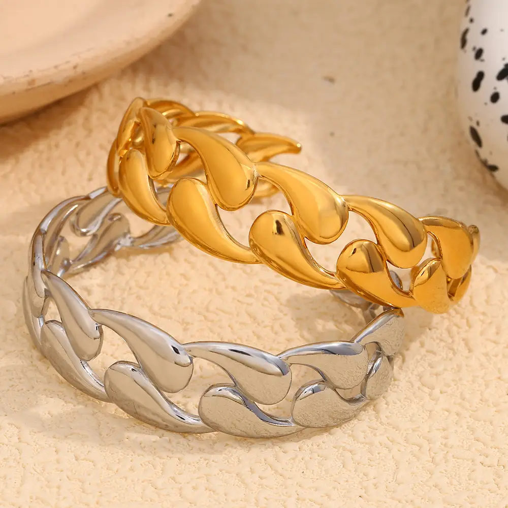 Fashion Stainless Steel Plated 18k Golden Smooth Water Drop Hollow Bracelet