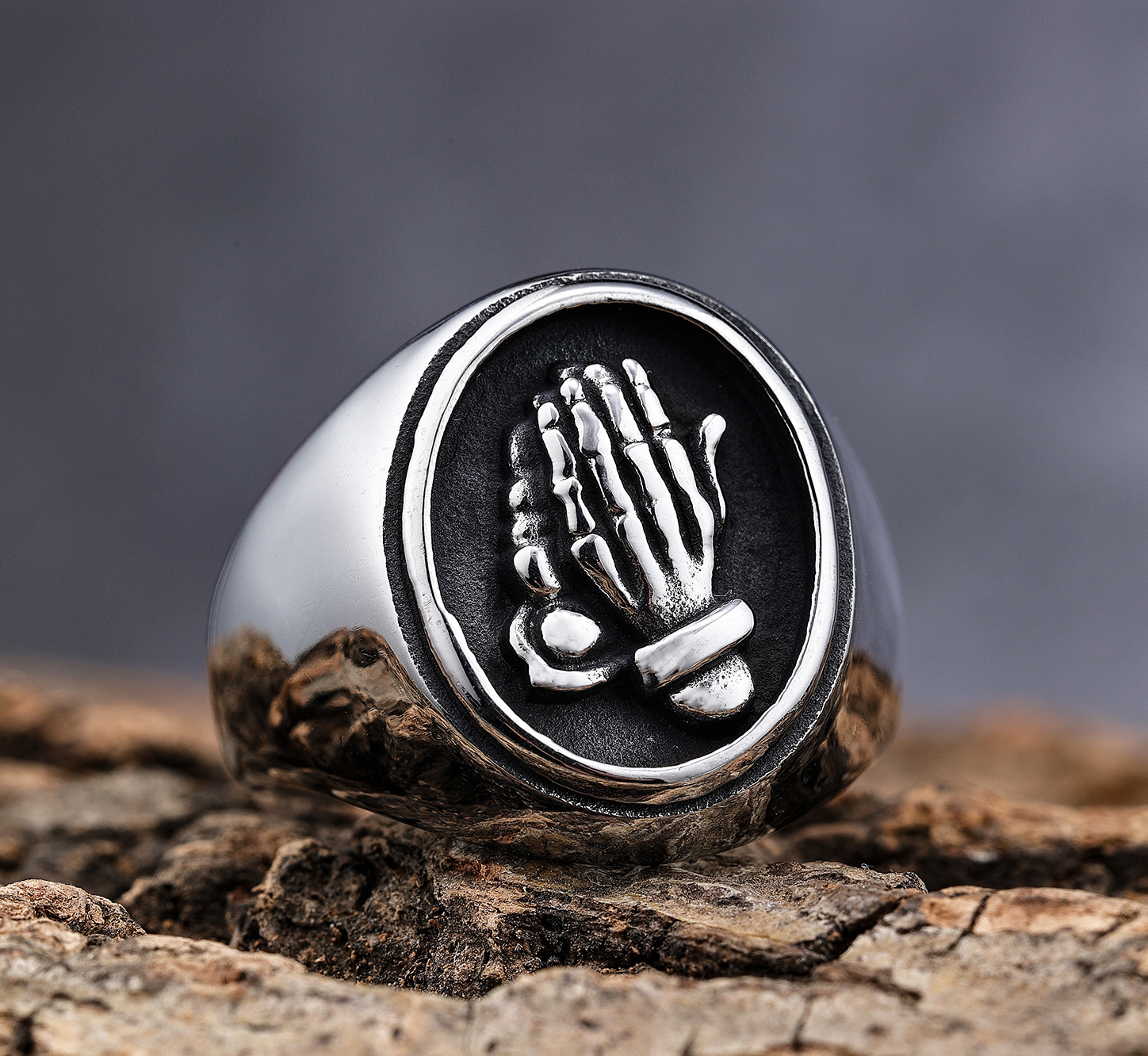 Fashion Titanium Steel Praying Hands Ring