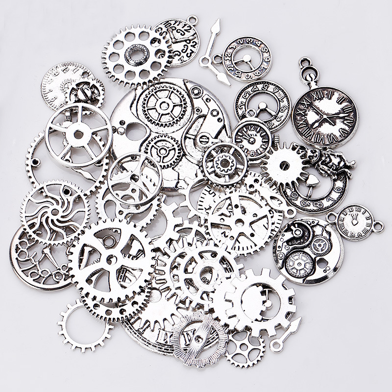 Retro Plated Metal Mixed-Style Punk Gear Clock Jew